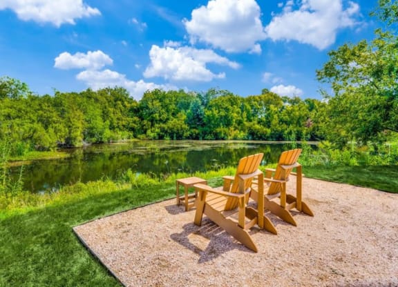 The Crosby at the Brickyard River Seating Area