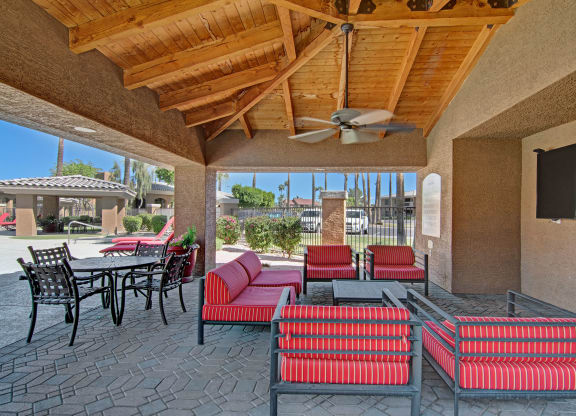 Reserve at Arrowhead Outdoor Pool