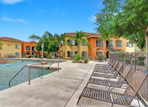 Retreat at Speedway Outdoor Pool