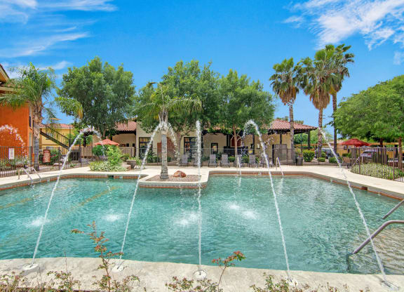 Retreat at Speedway Outdoor Pool