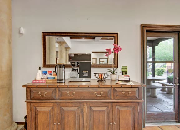 Retreat at Speedway Resident Lounge Coffee Bar