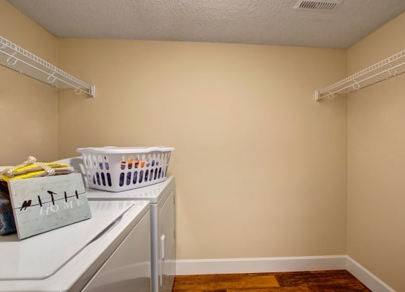 Laundry Apartments in Calgary, AB