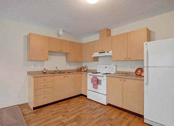 Birch Terrace Apartment Homes Kitchen