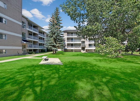 Stirling Place Exterior Apartments for rent in Edmonton, AB