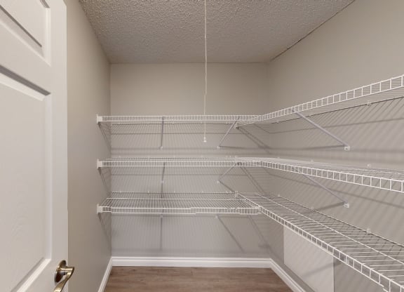 Wyndham Crossing Closet Apartments for rent in Edmonton, AB