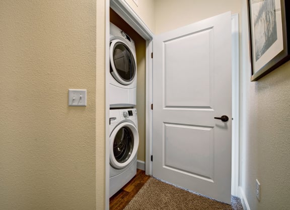 La Bella Vita Washer Dryer Apartments in Colorado Springs, CO