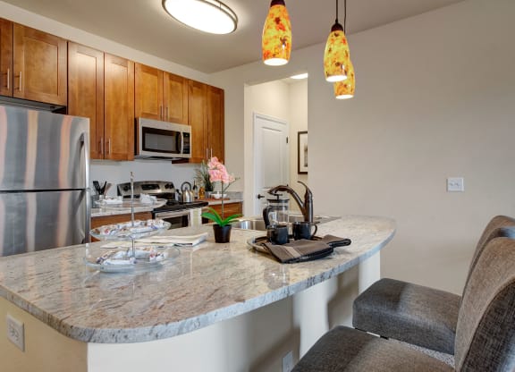 La Bella Vita Kitchen Side View Apartments in Colorado Springs, CO