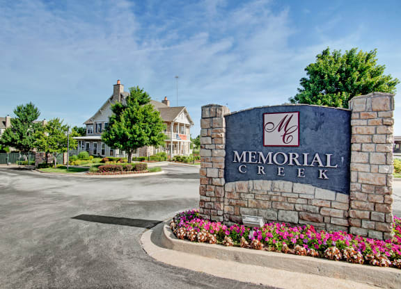 Memorial Creek Monument Sign