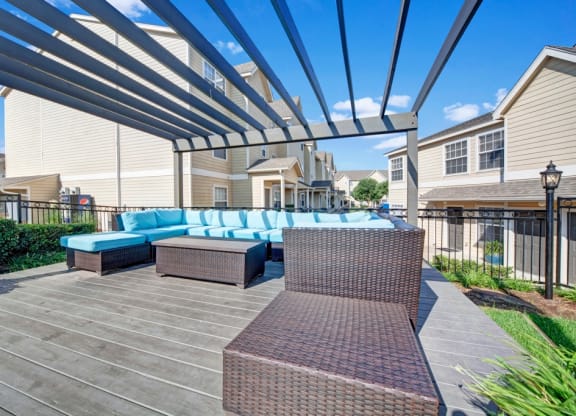 Outdoor Seating For Those Warm Nights with Friends and Family