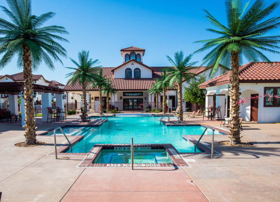 Andalucia Villas Sparkling Pool Apartments near Midland, Texas