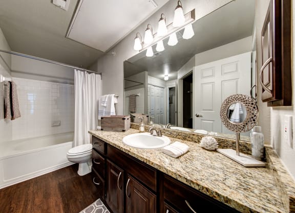 Firestone at West 7th Bathroom Downtown Forth Worth Apartments