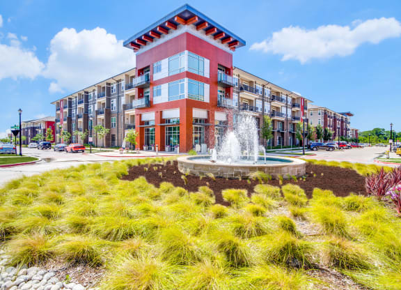 Harmony Luxury Exterior Apartment greater Dallas Fort Worth area