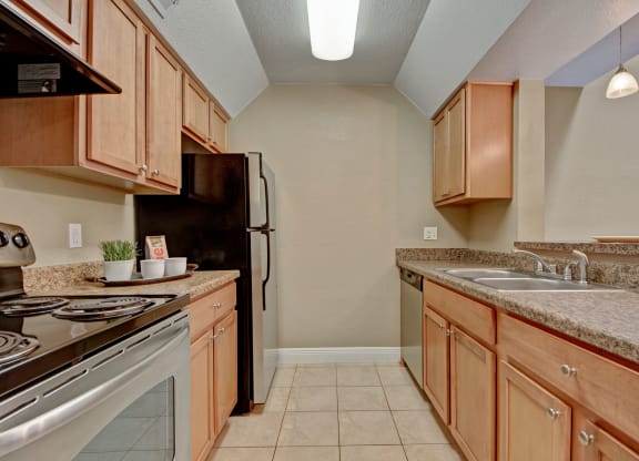 Las Colinas Kitchen Apartments for rent in Midland, TX