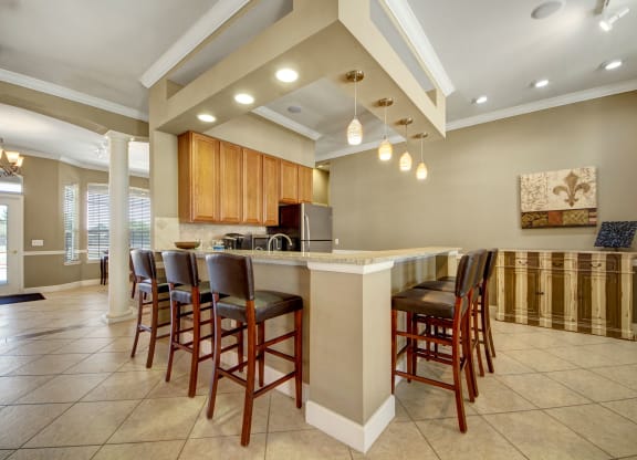 Mission Green Resident Lounge Midland Odessa Texas Apartment