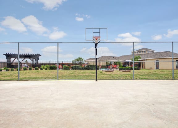 Residence at Heritage Park Exterior Apartments in Abilene