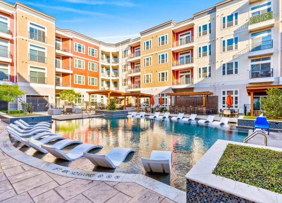 Waterford Market Apartments Pool Apartments in Frisco, TX