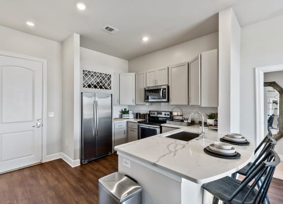 Waterford Market Apartments Kitchen Apartment for rent near DFW