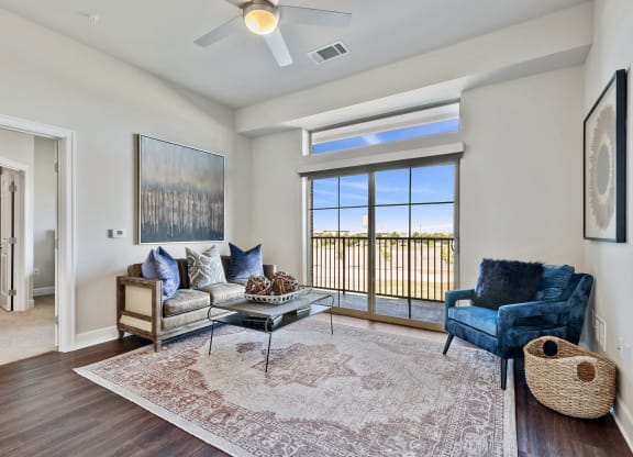 Waterford Market Apartments living Room Apartments in Frisco, TX
