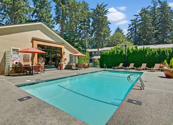 Asbury Park outdoor pool Apartments in Kirkland, WA