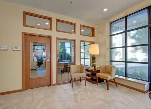 Ondine resident lounge Apartments in Kirkland, WA