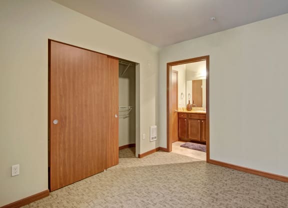 Ondine bedroom Apartments in Kirkland, WA