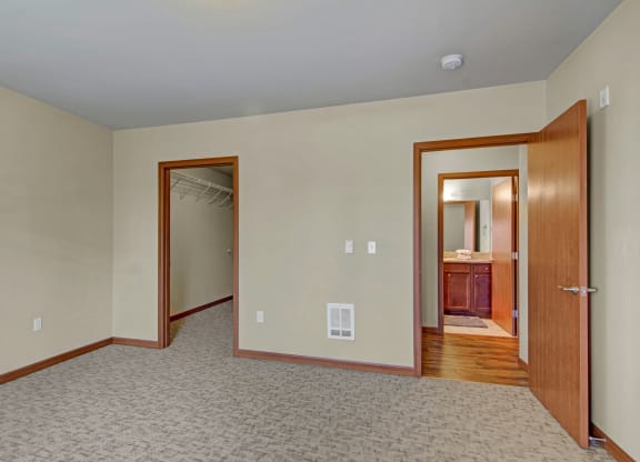 Ondine bedroom Apartments in Kirkland, WA