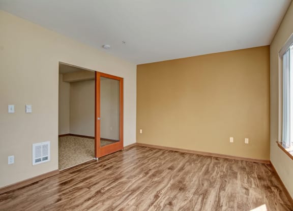 Ondine bedroom Apartments in Kirkland, WA
