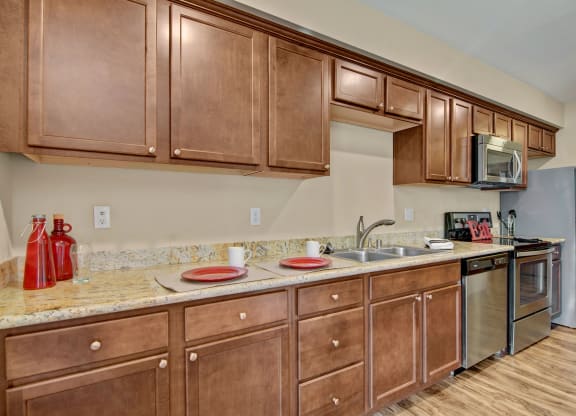 Ondine kitchen Apartments in Kirkland, WA