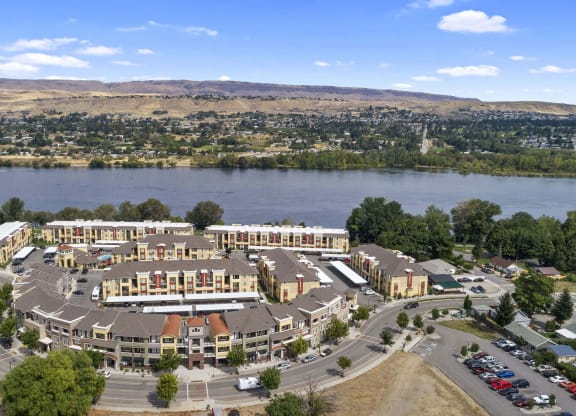 Riverside 9 Exterior Apartments in Wenatchee, WA