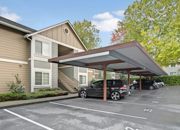 Vermont Exterior Apartments in Kenmore
