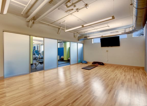 Avenir Fitness Center Apartments for rent Milwaukee, Wisconsin