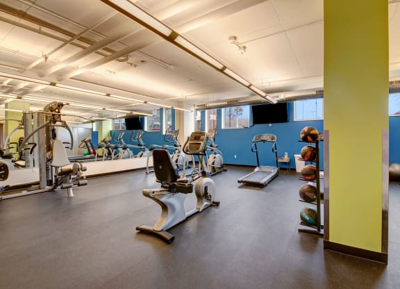 Avenir Fitness Center Apartments for rent Milwaukee, Wisconsin