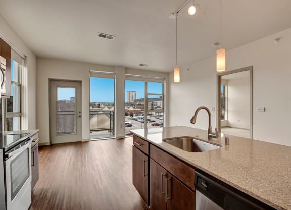 Avenir Kitchen Apartments for rent Milwaukee, Wisconsin