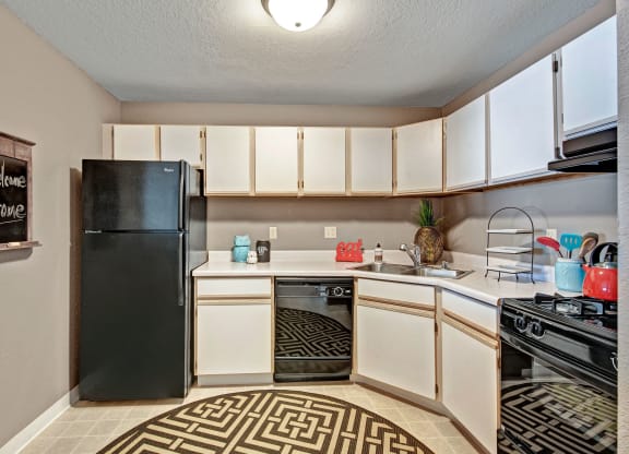 River's Cove kitchen