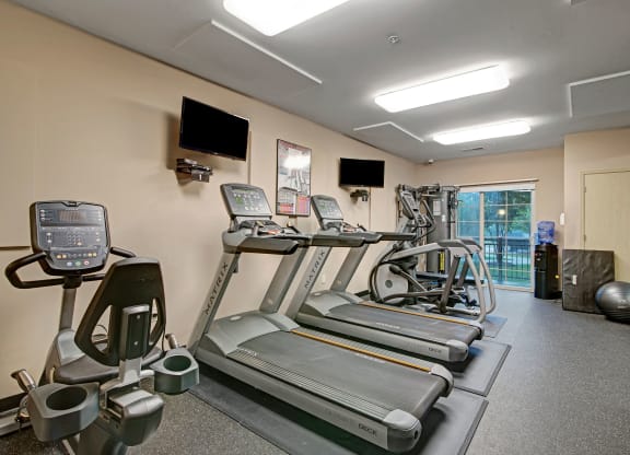 Swan Creek Fitness Center Apartments in Fitchburg, Wisconsin