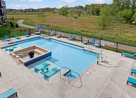 Outdoor pool area at the lafayette apartments, Weidner Real Estate Properties Apartments for rent Fitchburg, WI
