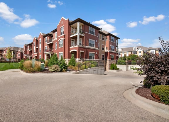 Van Buren Place Exterior Apartments in Sun Prairie, WI