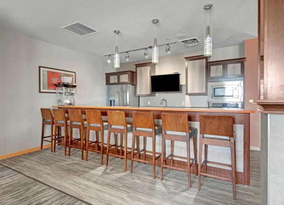 The Clubhouse at The Vue at Pinnacle Peak Apartment Homes Apartments in Fitchburg, WI