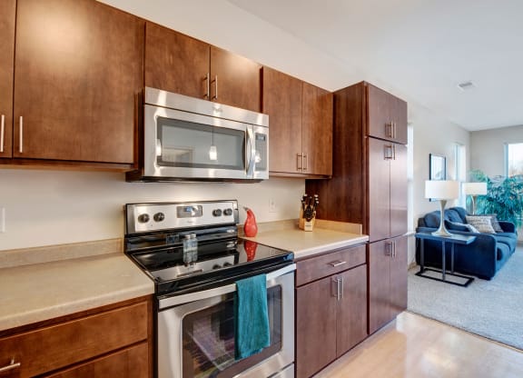 Unit Kitchen at The Vue at Pinnacle Peak Apartment Homes