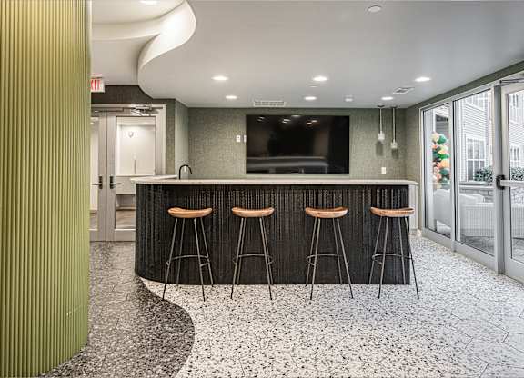 The Confluence at Norwalk Resort Style Apartments in Norwalk, CT_ Resident Bar