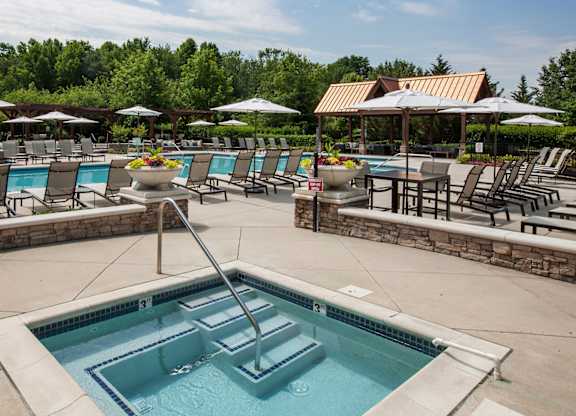 Resort Pool and Hot Tub at The Mews at Princeton Junction