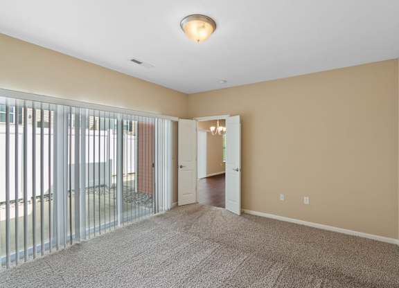 Big living area and plentiful space at The Villages of Florence and Weaver Mill