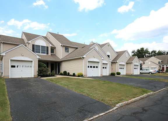 Driveway View at The Village at Bridgewater, Bridgewater