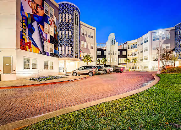East Dallas, TX apartments for lease 
