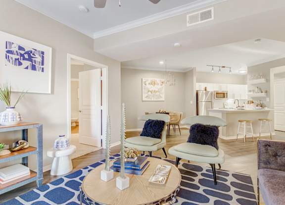 rent apartment in East Dallas, TX 
