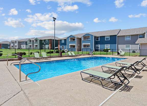 the enclave at homecoming terra vista swimming pool