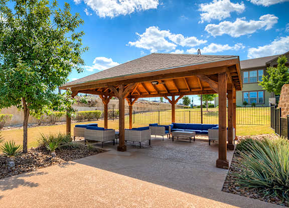 Reata at Alamo Ranch Apartments in San Antonio, TX