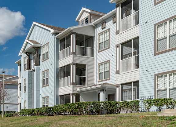 a picture of an apartment building