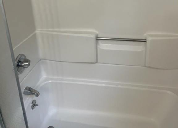 Full Sized Tub at Haven East, Brunswick, Maine