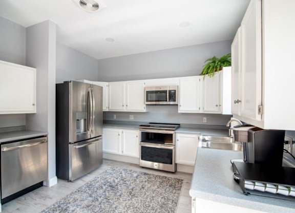 Clubhouse Equipped Kitchen at Windsor Terrace, Hooksett
